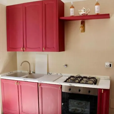 Luiza Vatican House 4*