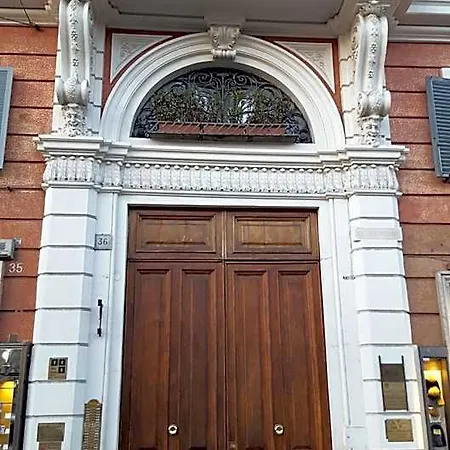 Bed & Breakfast Luiza Vatican House 4*