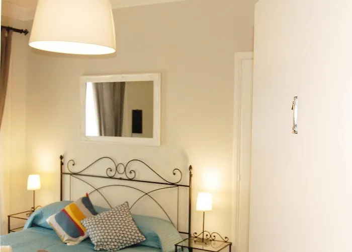 Bed & Breakfast Luiza Vatican House 4*